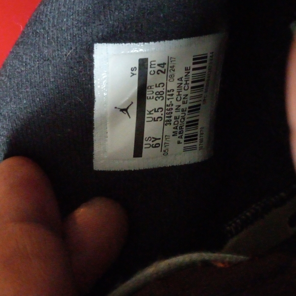 Jordan Retro 6 Gatorade.๐คฉ๐ฏ๐๐๐ฒ๐ - Picture 8 of 8